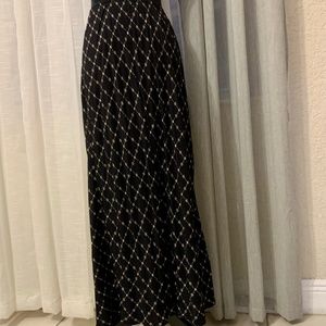 Max Studio Women's Maxi Skirt Black with Cream Mini Flowers, Size M